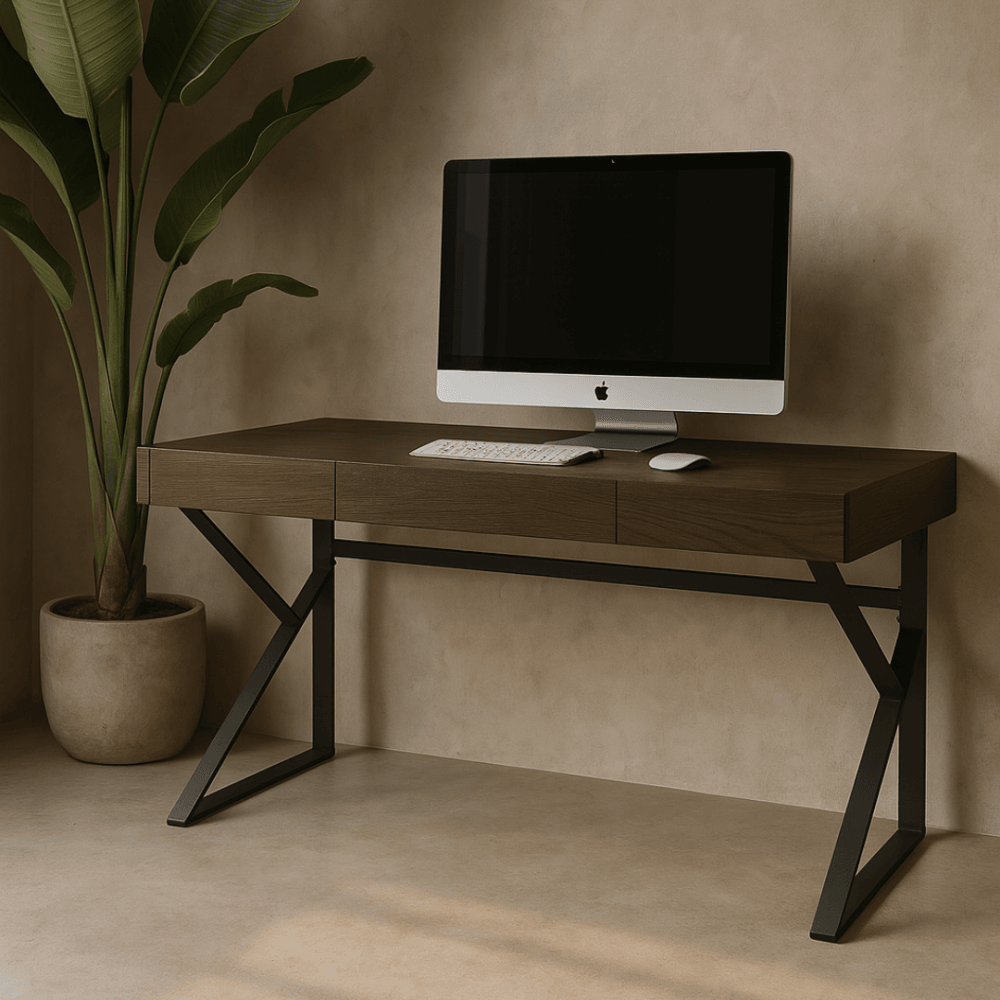 Monarcas Desk by Tommy Franks